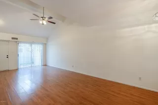 Photo #4: 6073017 Listing 