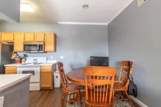 Photo #6: 6073023 Listing