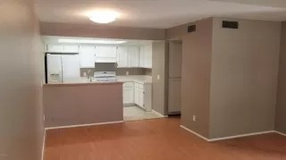 Photo #6: 6073105 Listing