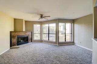 Photo #3: 6073168 Listing