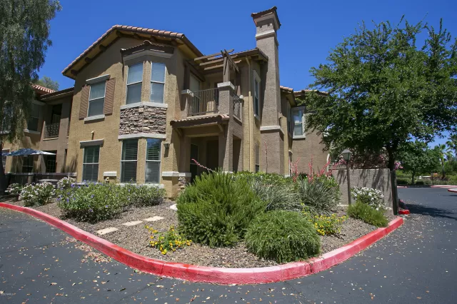 MLS: 6073173 Condo For Sale