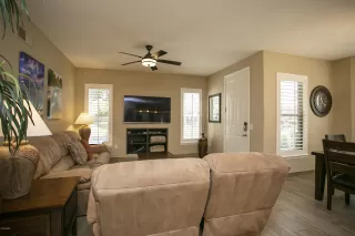 Photo #5: 6073173 Listing