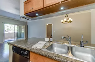 Photo #4: 6073238 Listing