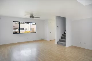 Photo #3: 6073276 Listing