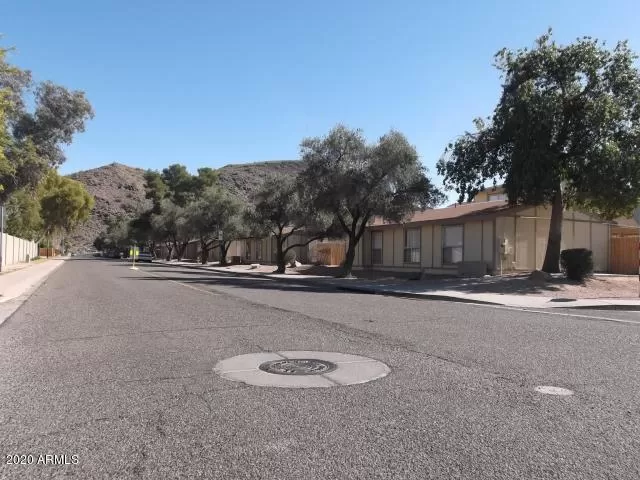 MLS: 6073409 Condo For Sale