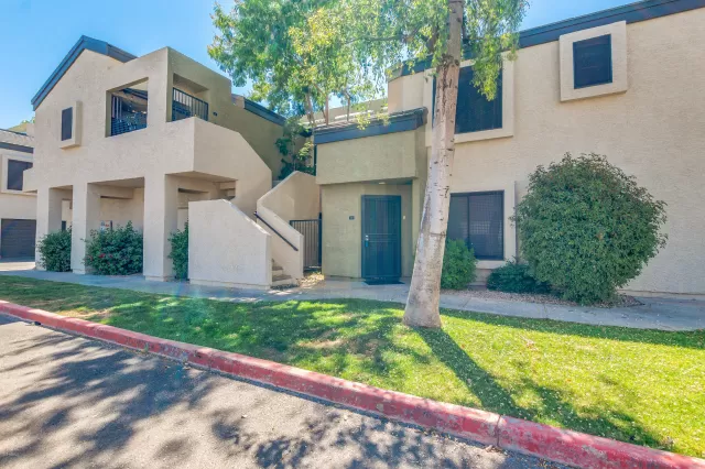 MLS: 6073508 Condo For Sale