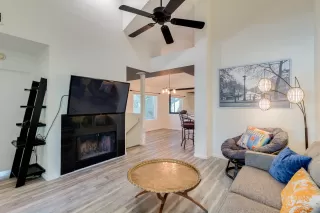 Photo #2: 6073508 Listing