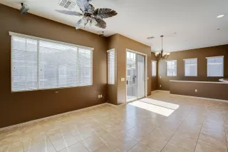 Photo #5: 6073534 Listing