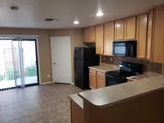 Photo #5: 6073537 Listing