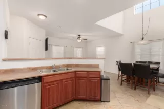 Photo #2: 6073577 Listing