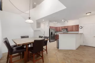 Photo #3: 6073577 Listing