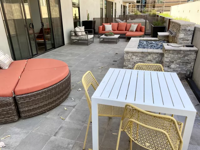 MLS: 6073607 Condo For Sale