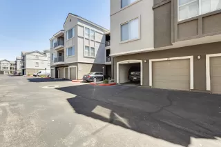 Photo #3: 6073697 Listing