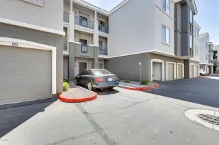 Photo #4: 6073697 Listing