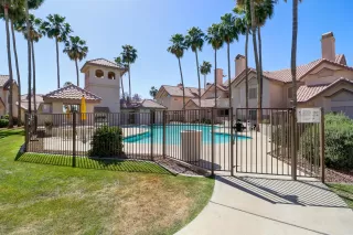 Photo #2: 6074044 Listing