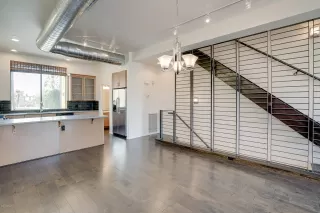 Photo #5: 6074113 Listing