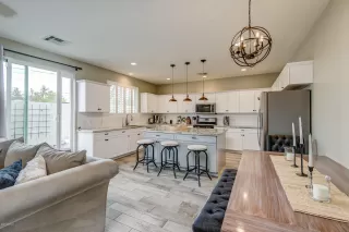 Photo #1: 6074489 Listing