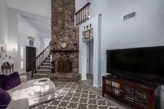 Photo #2: 6074737 Listing 