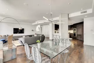 Photo #2: 6074941 Listing 