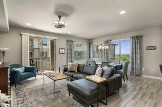 Photo #4: 6075057 Listing