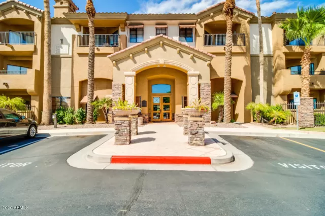 MLS: 6075089 Condo For Sale