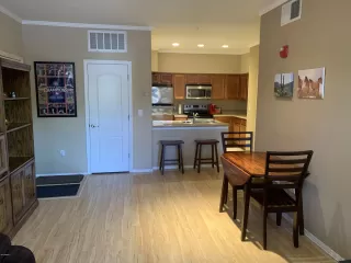 Photo #4: 6075089 Listing