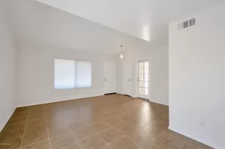 Photo #3: 6075090 Listing