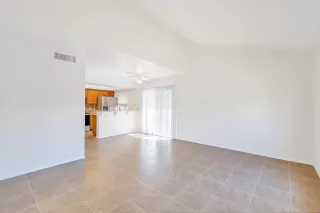 Photo #5: 6075090 Listing