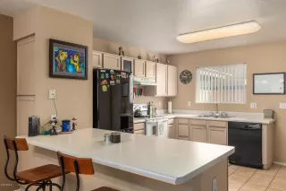 Photo #4: 6075181 Listing 