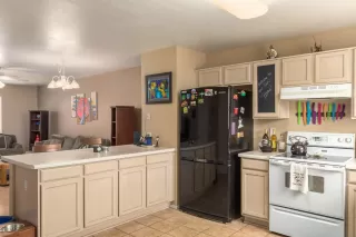 Photo #6: 6075181 Listing 