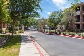 Photo #2: 6075219 Listing