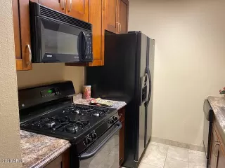 Photo #4: 6075222 Listing