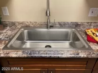 Photo #5: 6075222 Listing