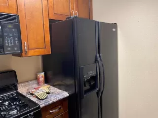 Photo #6: 6075222 Listing