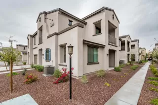 Photo #1: 6075398 Listing