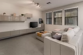 Photo #2: 6075398 Listing