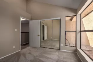 Photo #5: 6075457 Listing