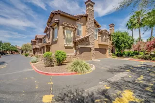 Photo #1: 6075489 Listing