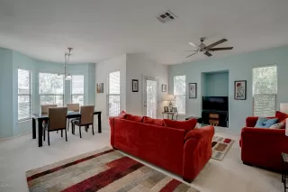 Photo #6: 6075489 Listing