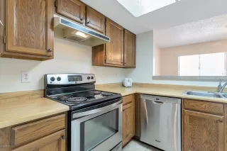 Photo #1: 6075633 Listing 