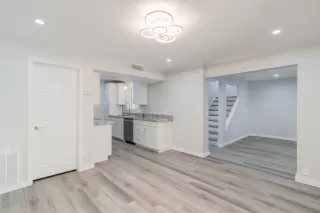 Photo #3: 6075832 Listing