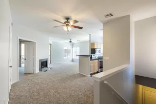 Photo #2: 6075892 Listing 