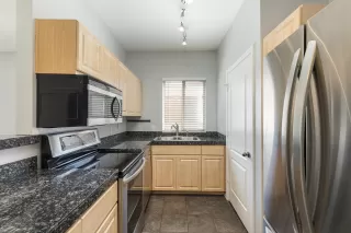 Photo #3: 6075892 Listing 