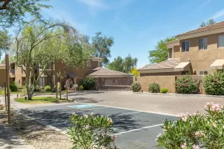 Photo #6: 6075892 Listing 