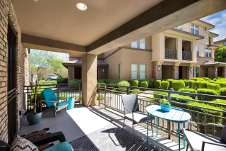 Photo #1: 6076000 Listing