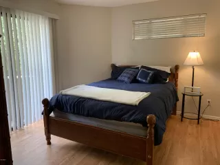 Photo #6: 6076119 Listing