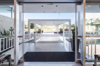 Photo #3: 6076397 Listing