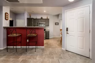 Photo #5: 6076586 Listing 