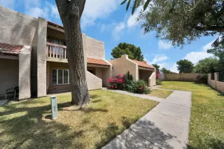 Photo #1: 6076633 Listing