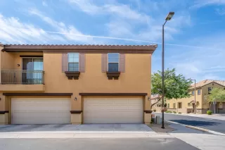 Photo #1: 6076762 Listing 